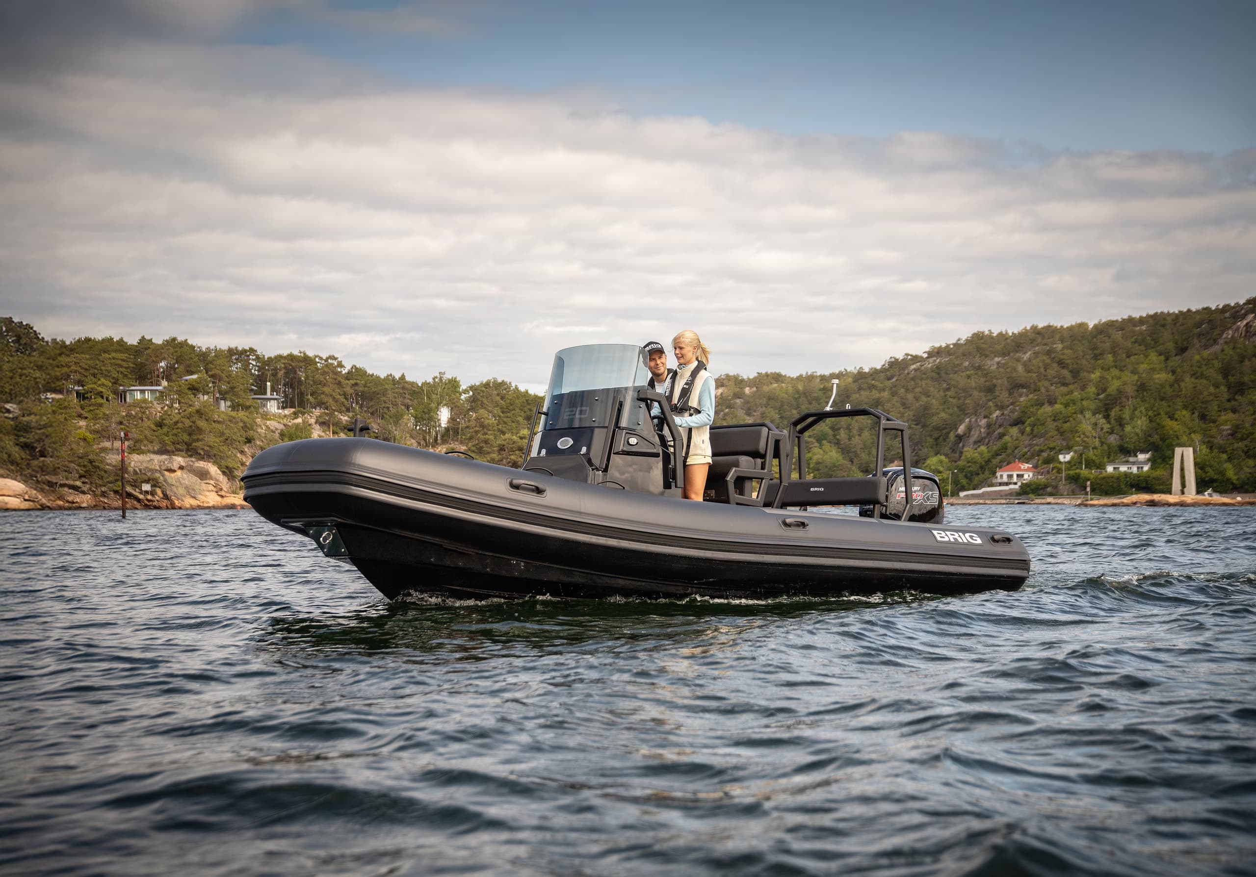 BRIG NAVIGATOR 20 detail