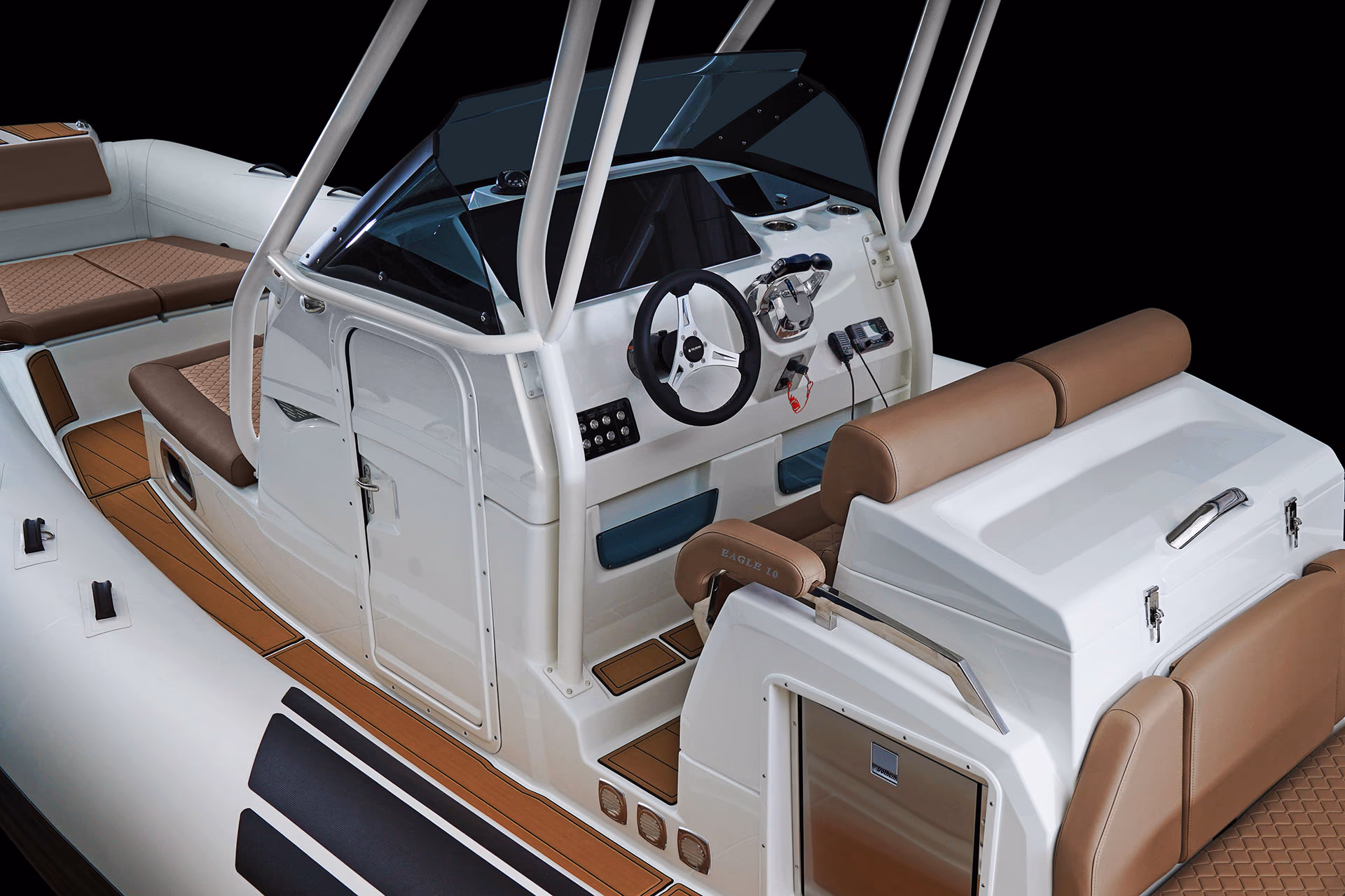 BRIG EAGLE 10, gallery image 1
