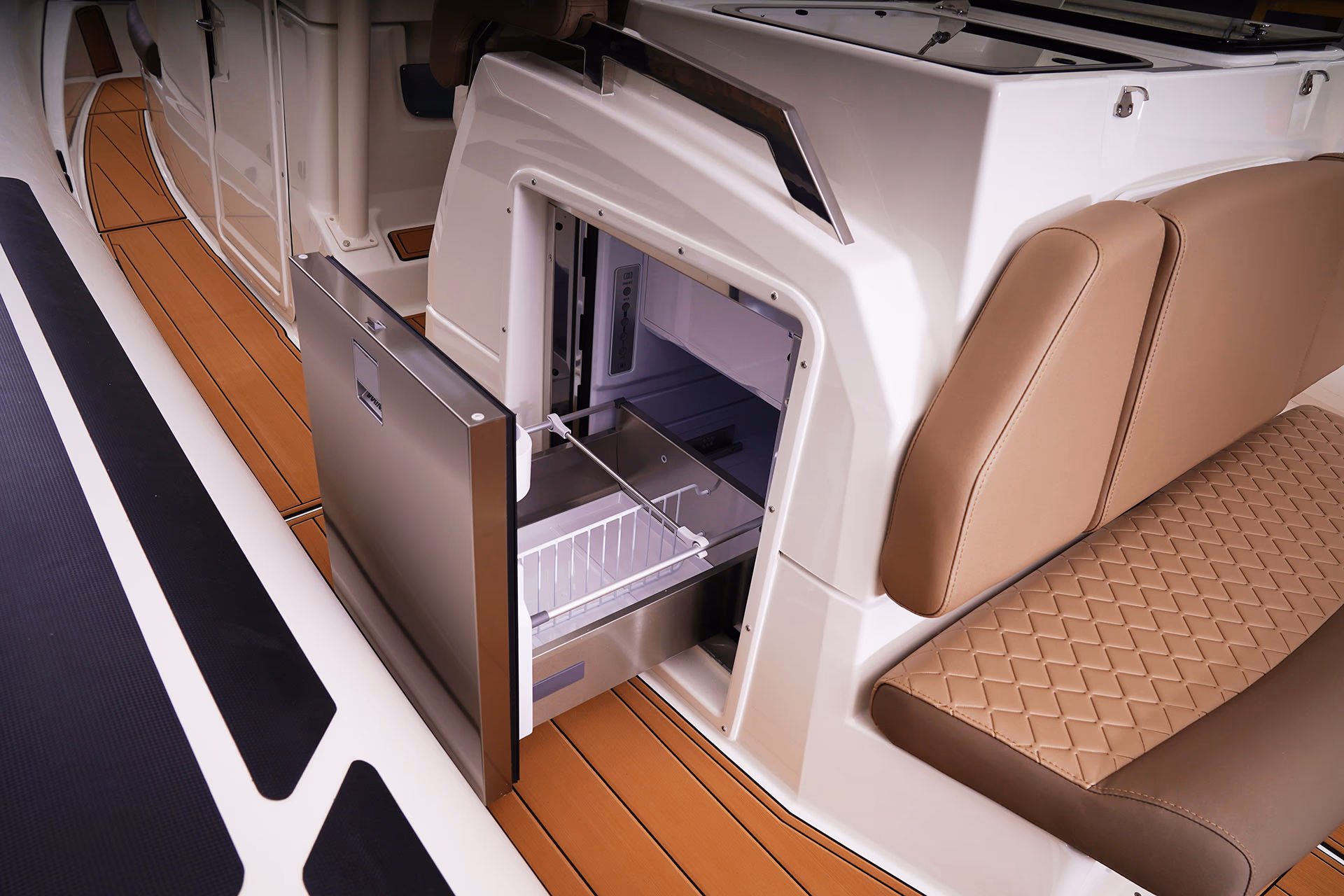 BRIG EAGLE 10, gallery image 15