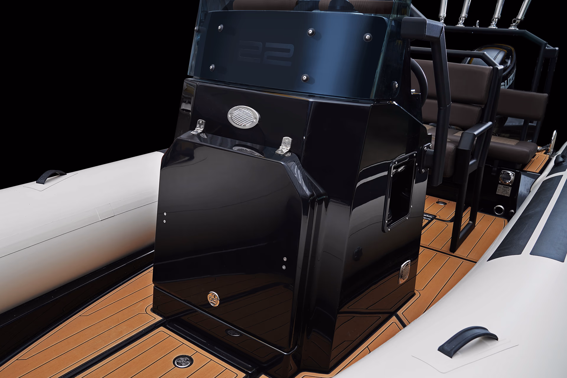 BRIG NAVIGATOR 22, gallery image 8