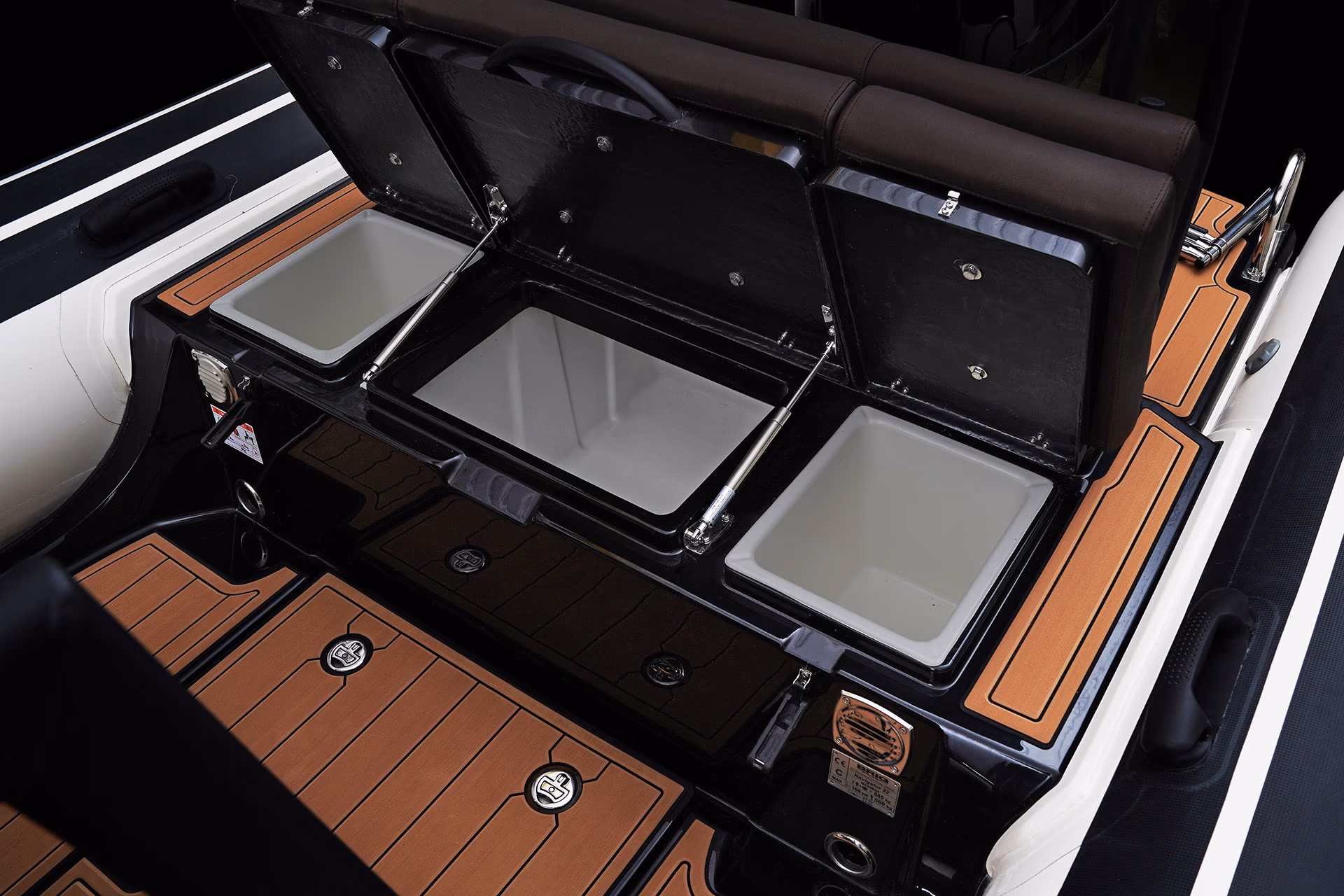 BRIG NAVIGATOR 22, gallery image 9