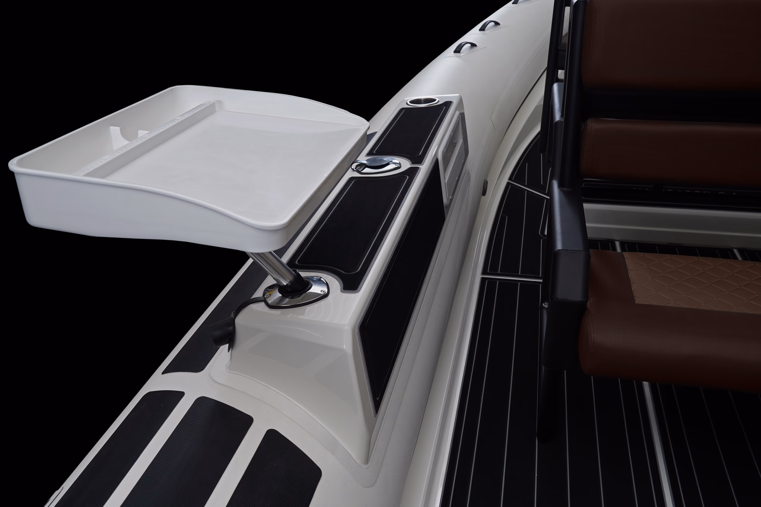 BRIG NAVIGATOR 24, gallery image 14