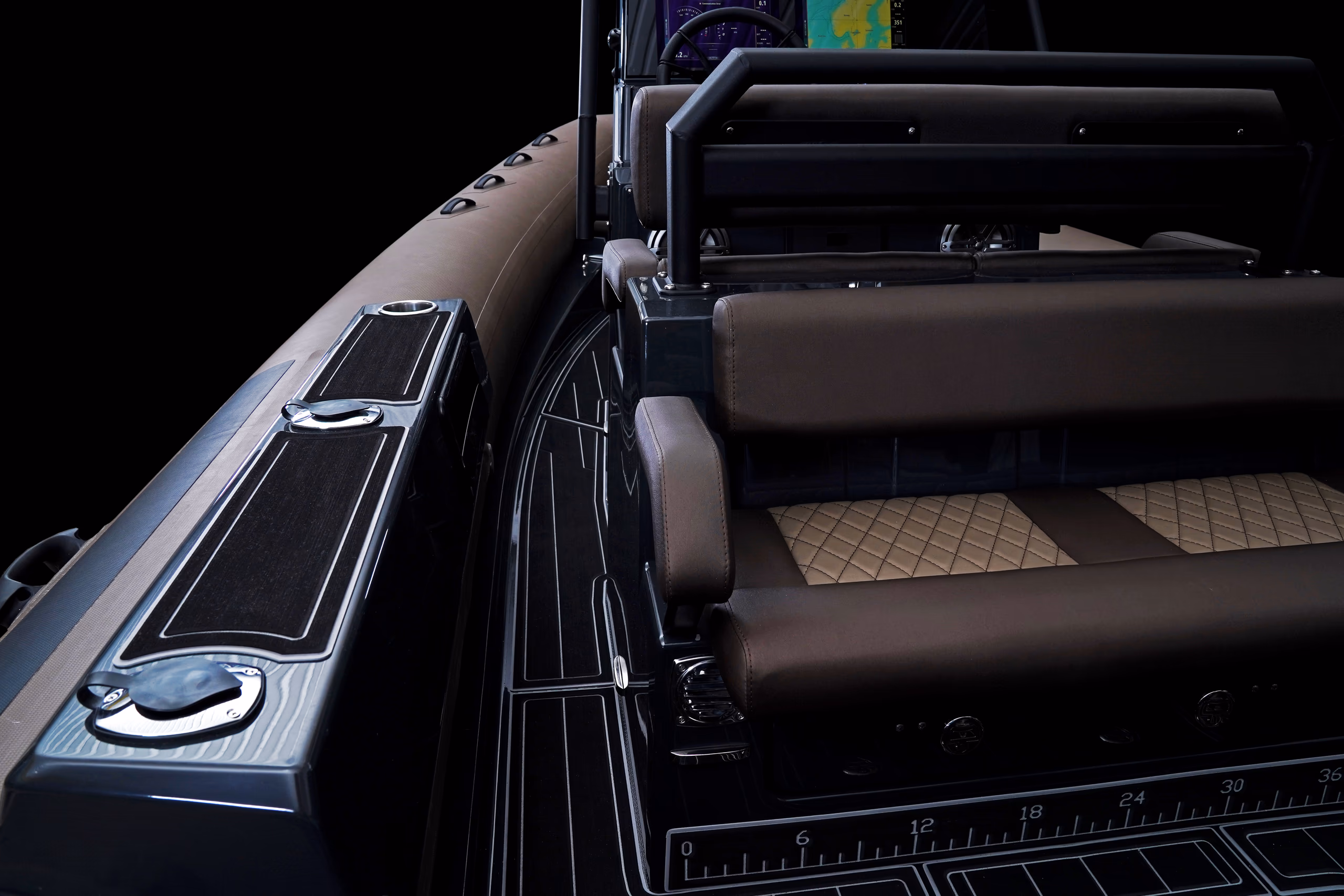 BRIG NAVIGATOR 26, gallery image 6